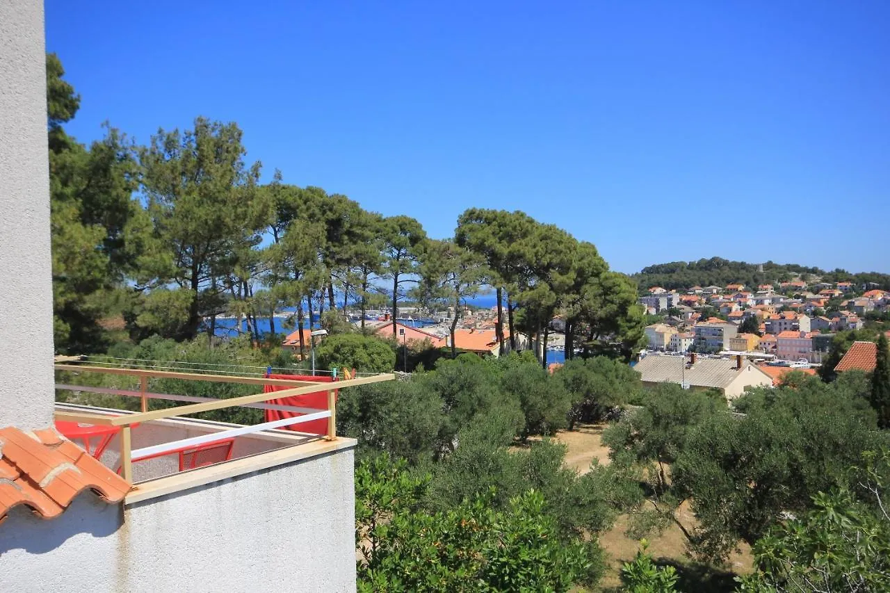 Rooms With A Parking Space Mali Losinj 3*,  Croatia