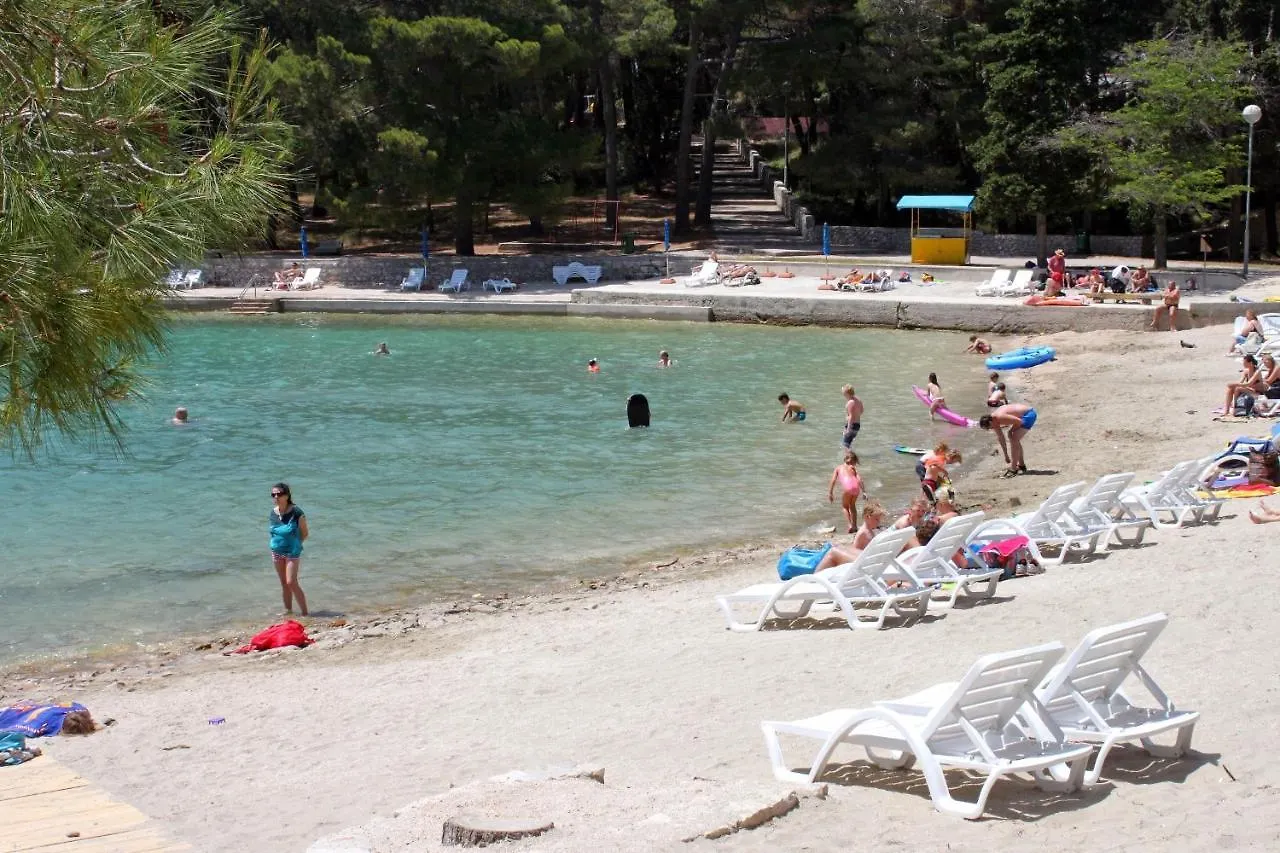Rooms With A Parking Space Mali Losinj Guest house