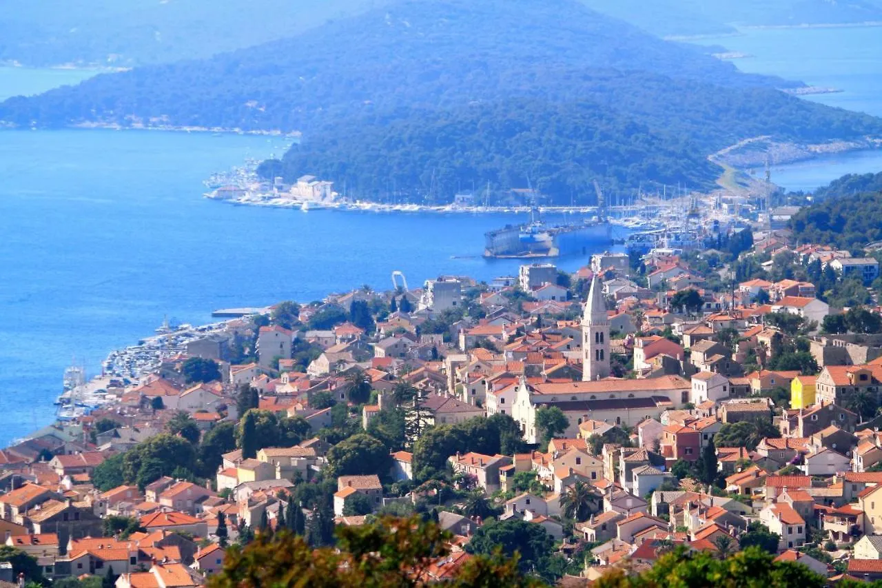 Guest house Rooms With A Parking Space Mali Losinj